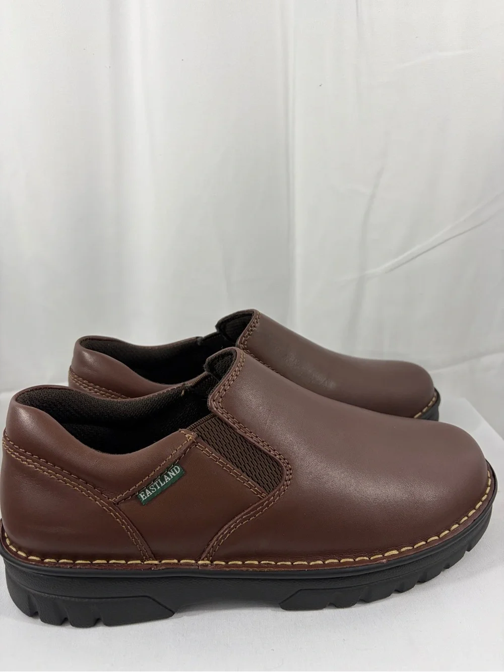 NWT Eastland Men’s Size 9.5W Brown Slip-On Loafers
